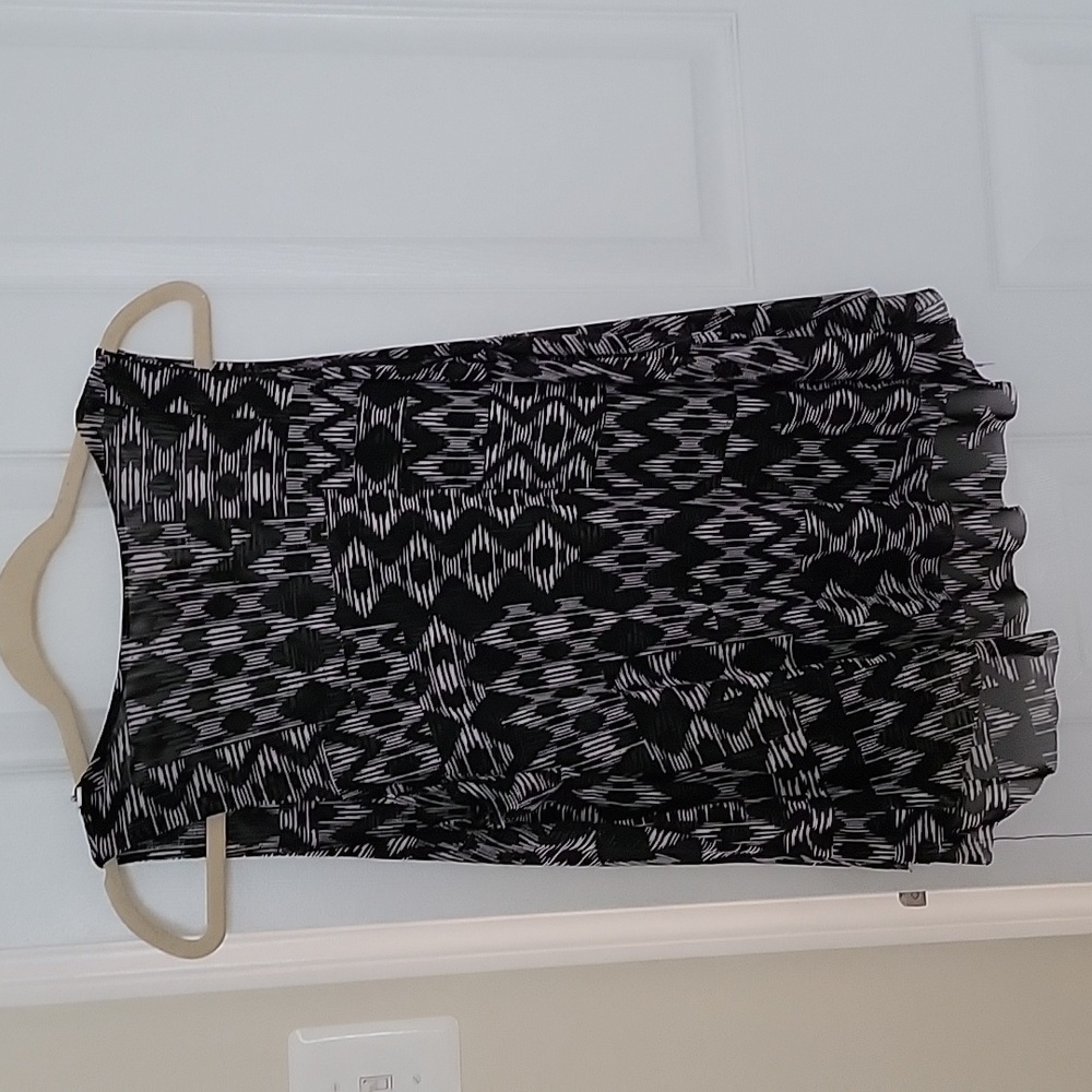 Ruby Rd. Sleeveless Blouse - Picture 2 of 5